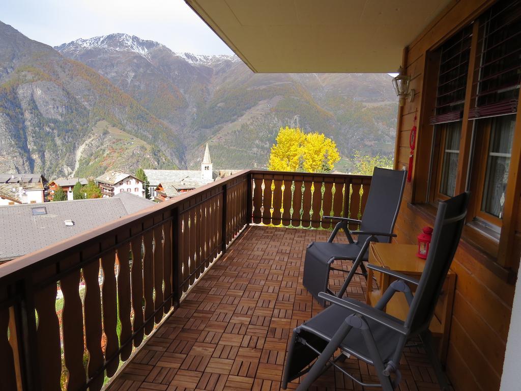 Appartement In 1700M Mit Traumblick Grachen Ngoại thất bức ảnh